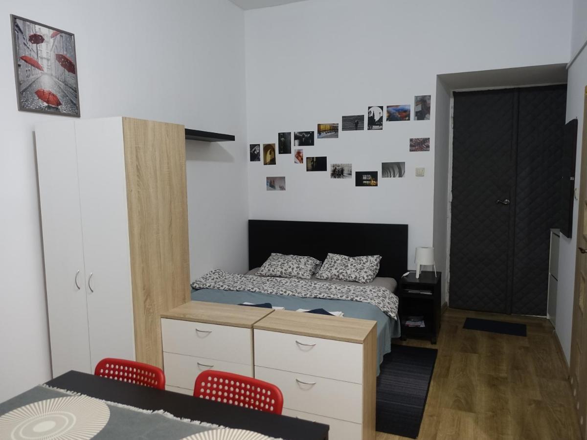 Umbrella Guest Rooms 크라쿠프 외부 사진
